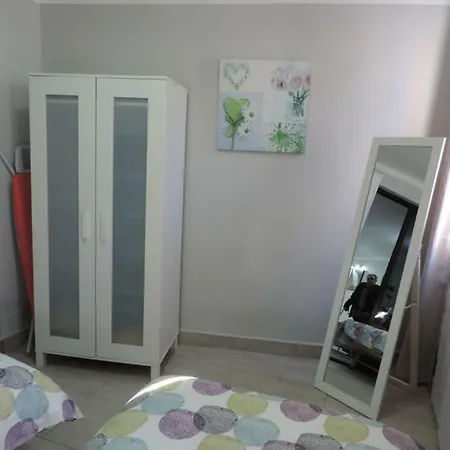 Piso Puerto Naos A 1 Minuto De La Playa Apartment *